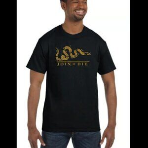 Join or Die Colonial Union American Revolution Symbol T-shirt.